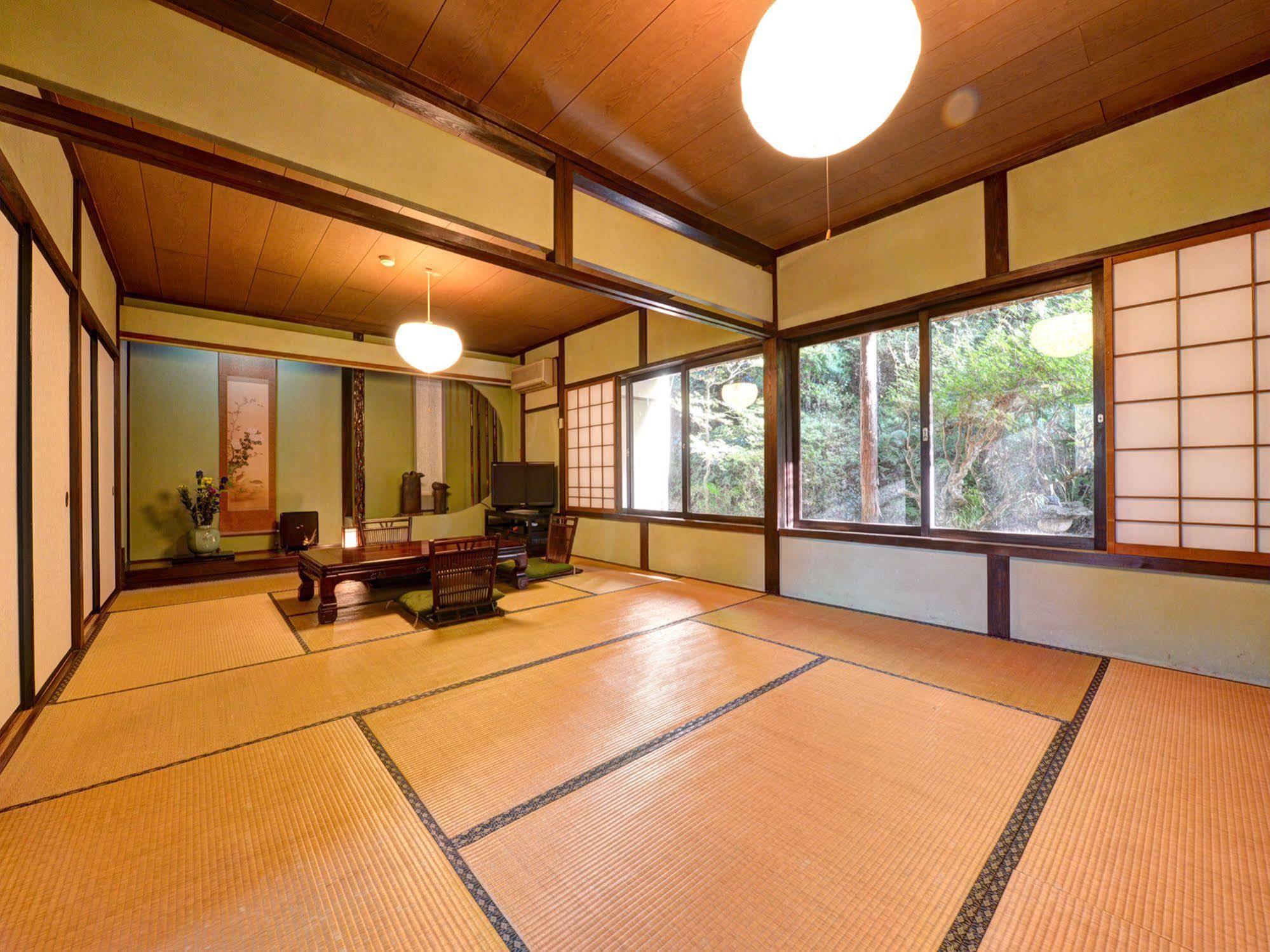 Yunokawa Onsen Shouen Hotel Sinzi Buitenkant foto
