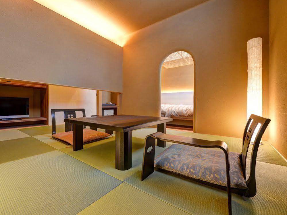 Yunokawa Onsen Shouen Hotel Sinzi Buitenkant foto