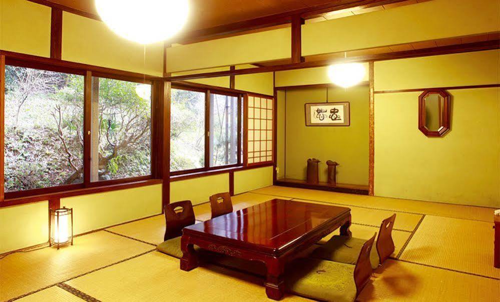 Yunokawa Onsen Shouen Hotel Sinzi Buitenkant foto