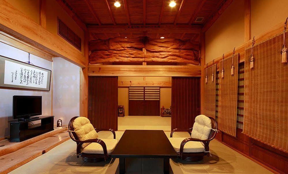 Yunokawa Onsen Shouen Hotel Sinzi Buitenkant foto
